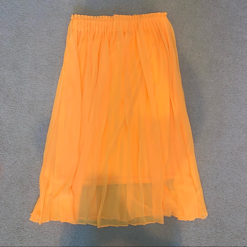 Zara orange pleated skirt